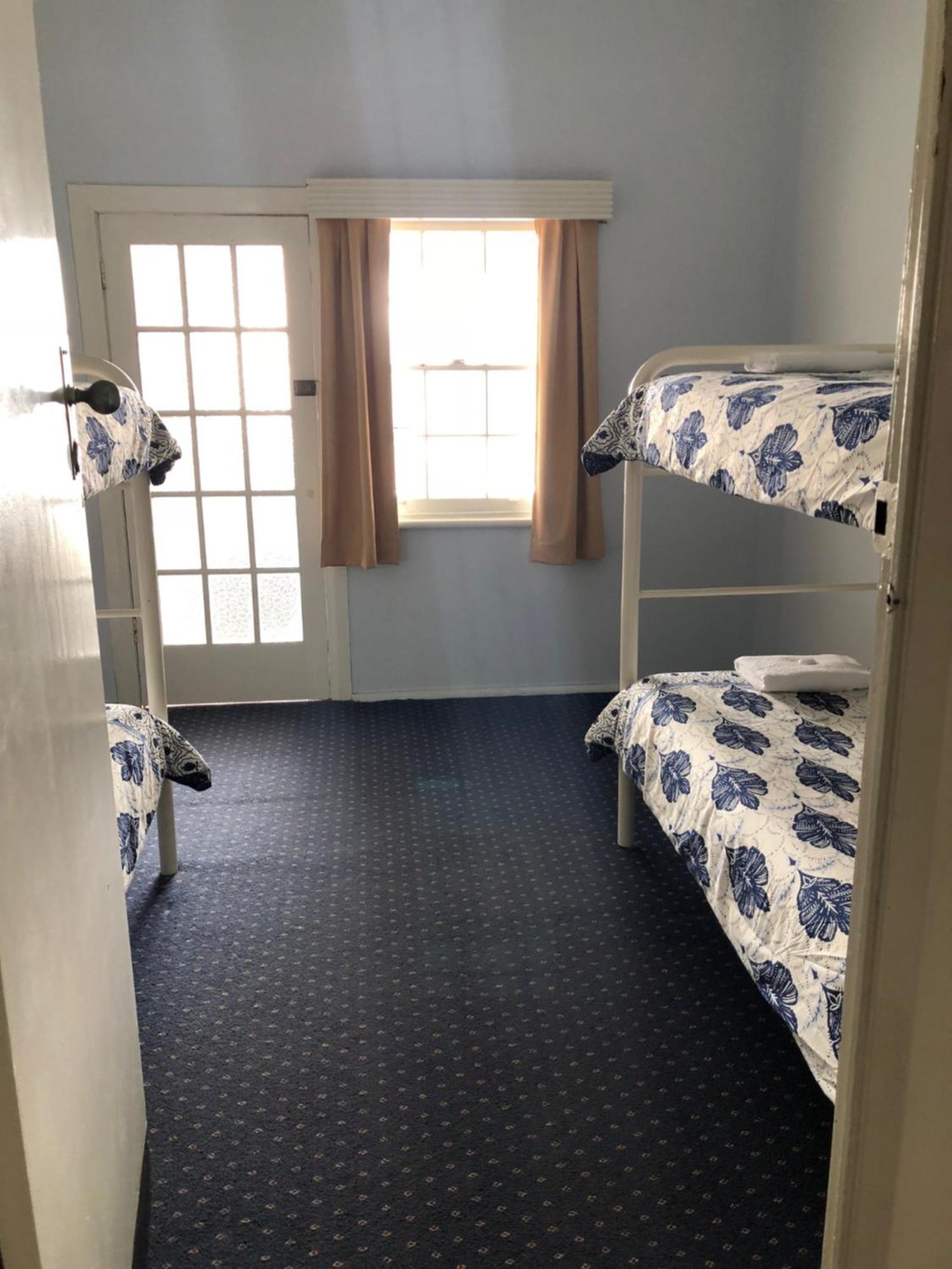 Pacific Hotel Yamba Szoba fotó