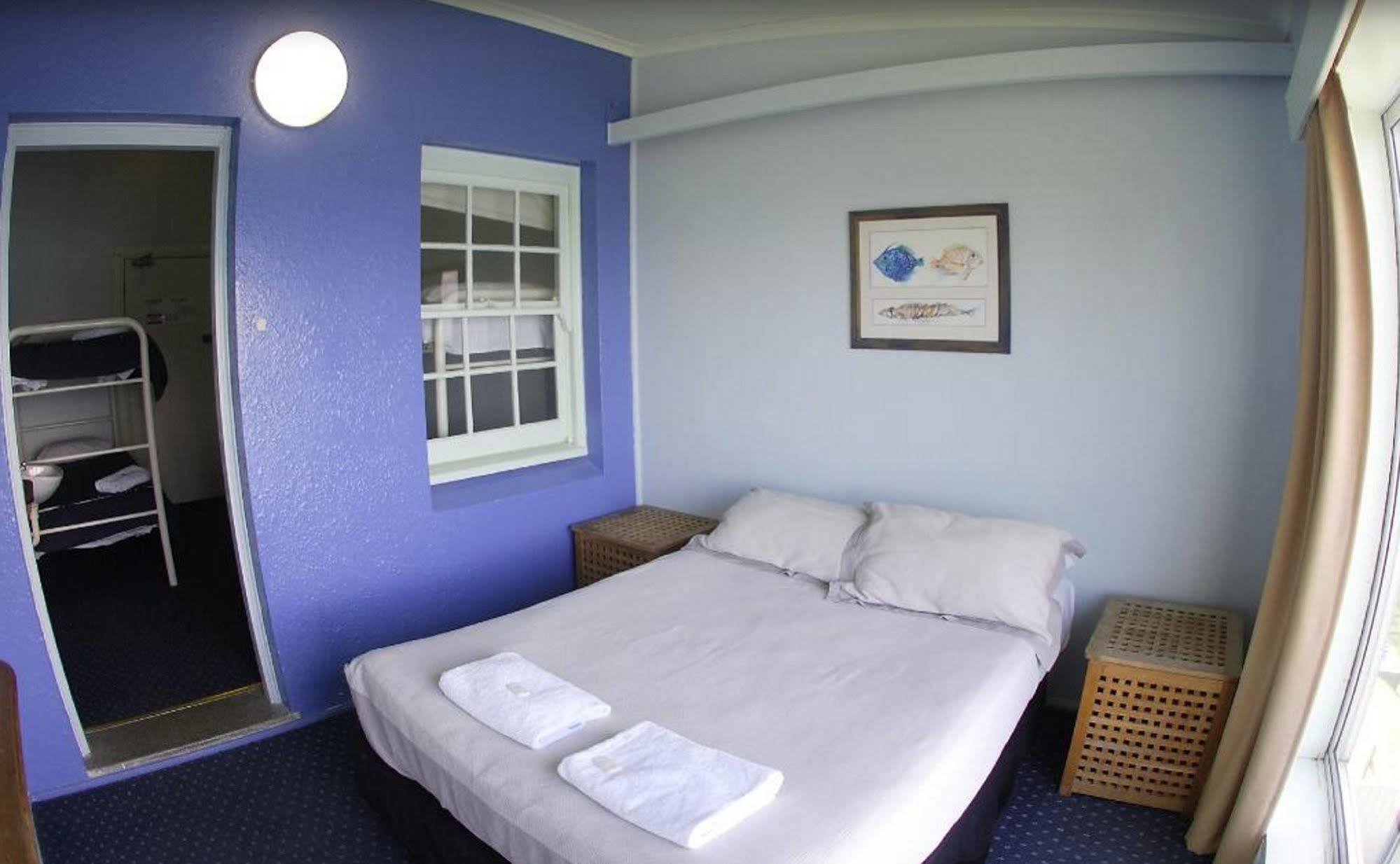 Pacific Hotel Yamba Kültér fotó