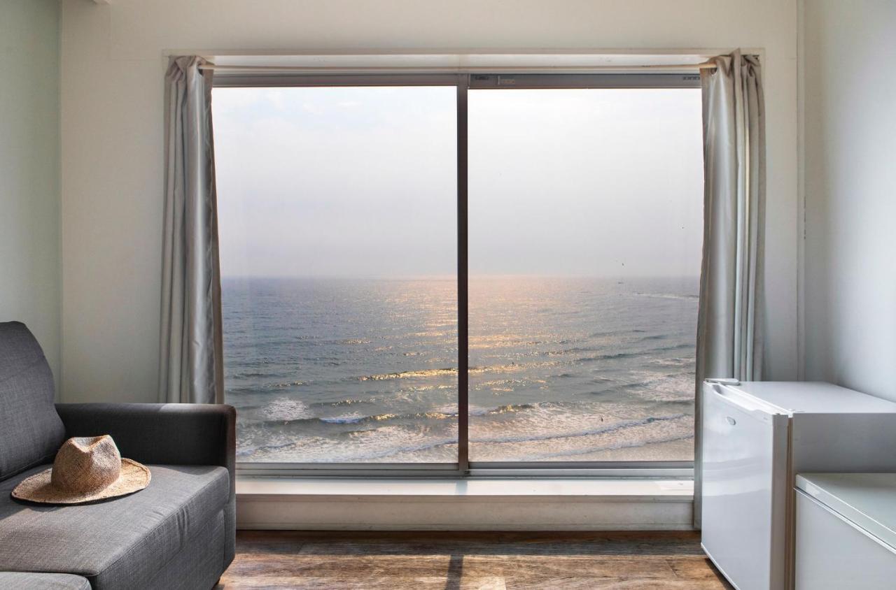 Pacific Hotel Yamba Kültér fotó